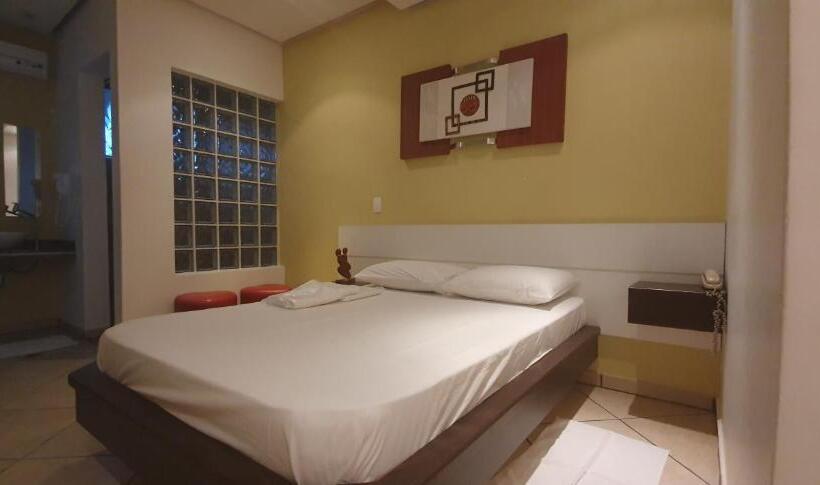 수피리어 스위트, ápice Motel