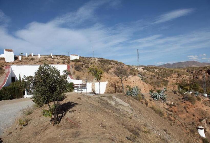Номен Superior с Гидромассажем, Casas Cueva Y Cortijo La Tala En Guadix