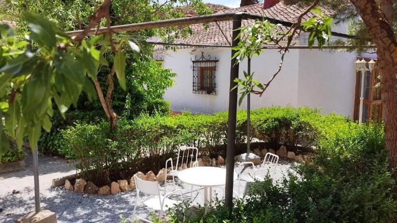Номен Superior с Гидромассажем, Casas Cueva Y Cortijo La Tala En Guadix