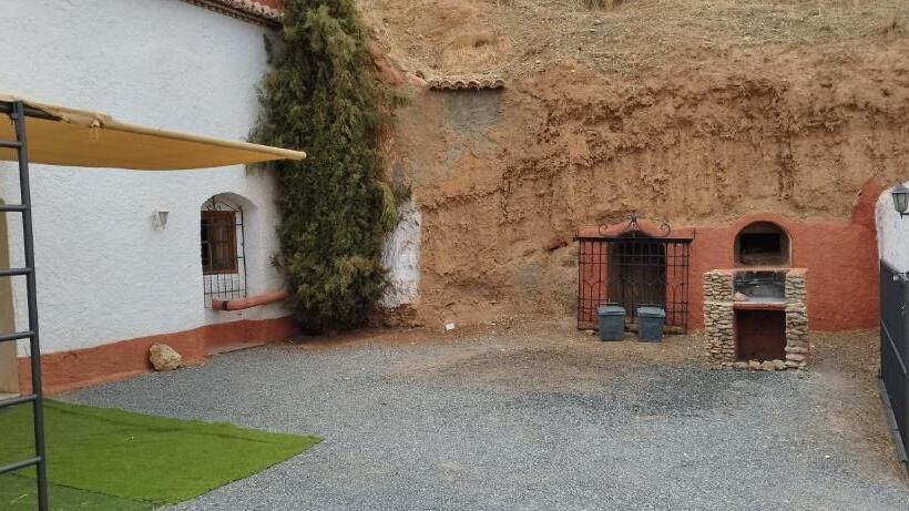 Номен Superior с Гидромассажем, Casas Cueva Y Cortijo La Tala En Guadix