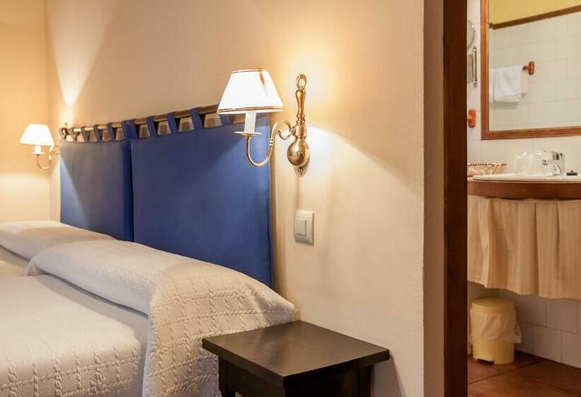 Номер Стандарт, Casona De La Salceda