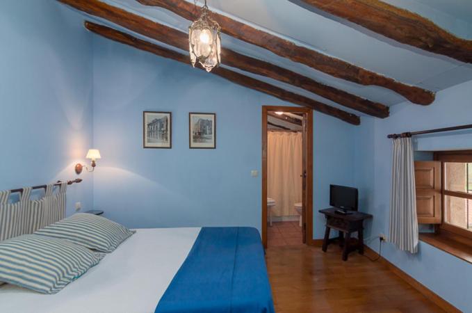 エコノミールーム, Casona De La Salceda