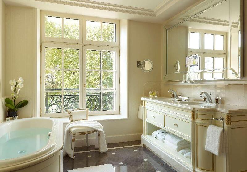 سوییت دوبلکس, Shangri La Paris