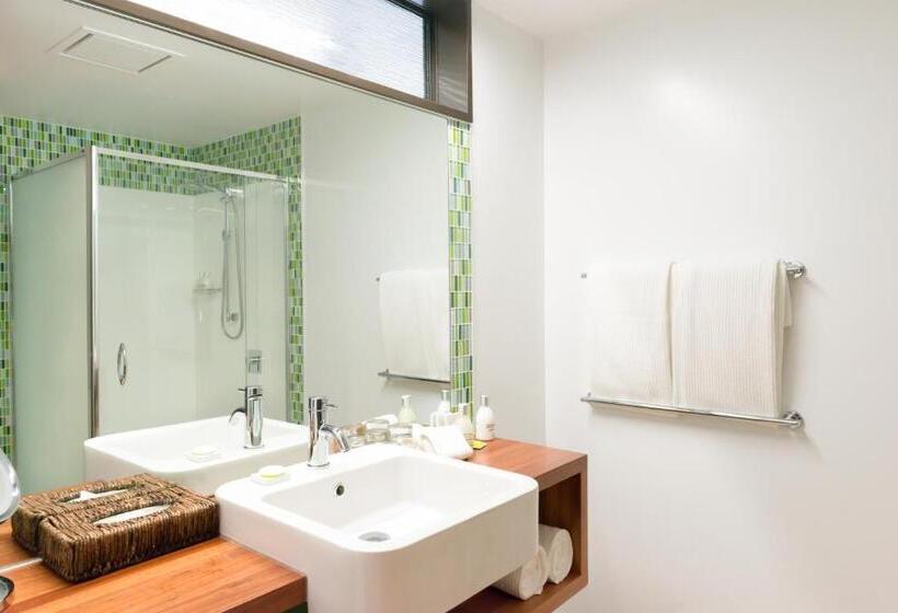 Номер Deluxe Кровать Кинг, Te Waonui Forest Retreat