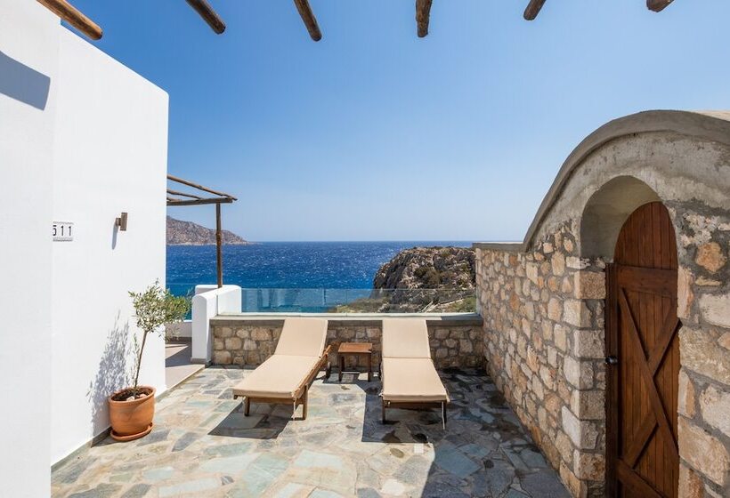 סוויטת אקזקיוטיב נוף לים, Aegean Village Beachfront Resort