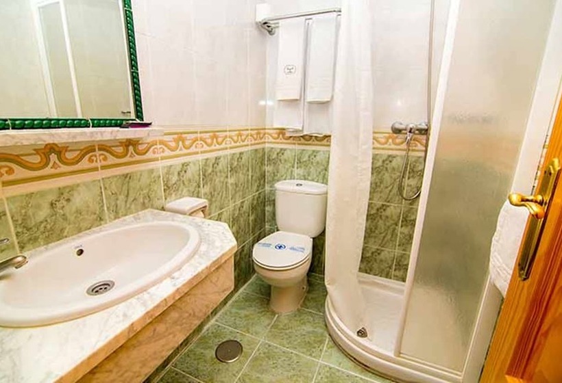 Номер Стандарт, Hostal Los Corchos