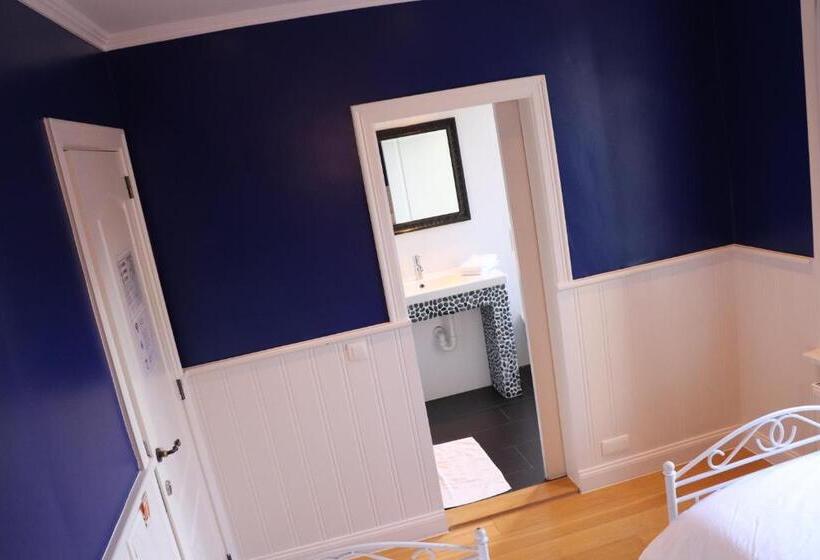 Номер Стандарт, Hostel Lybeer