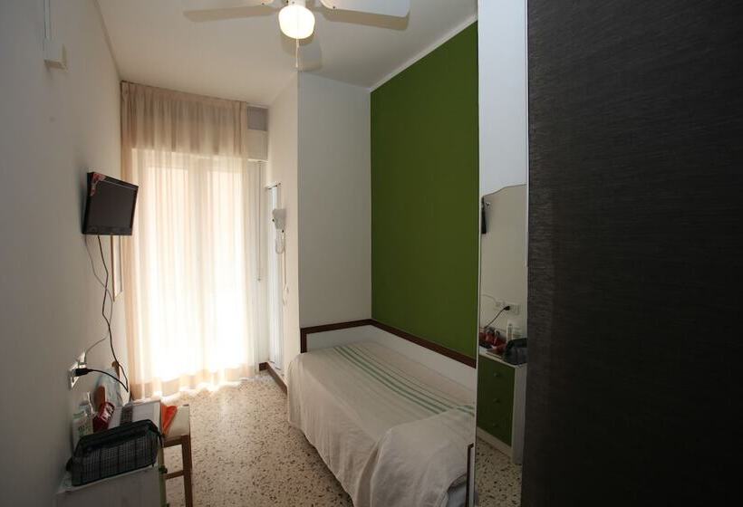 Quarto Economy Individual, Tres Jolie B&b