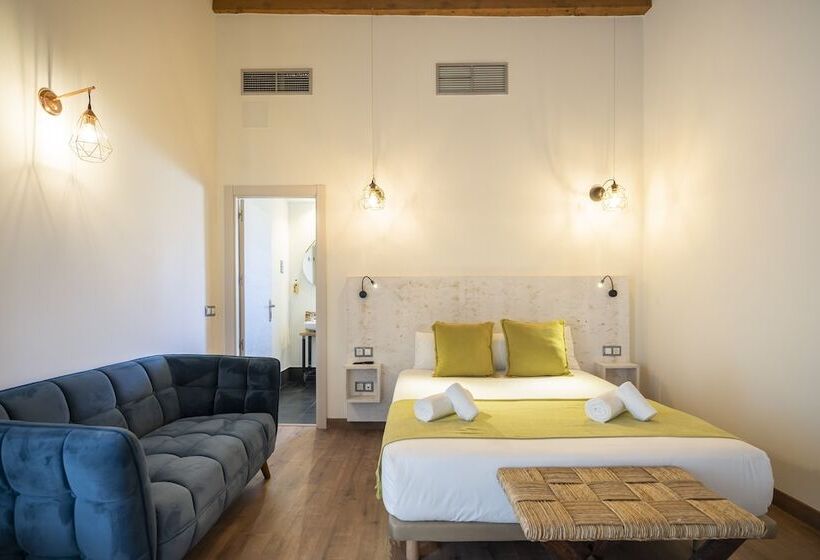اتاق لوکس با بالکن, Azacanes Hostal Boutique Toledo