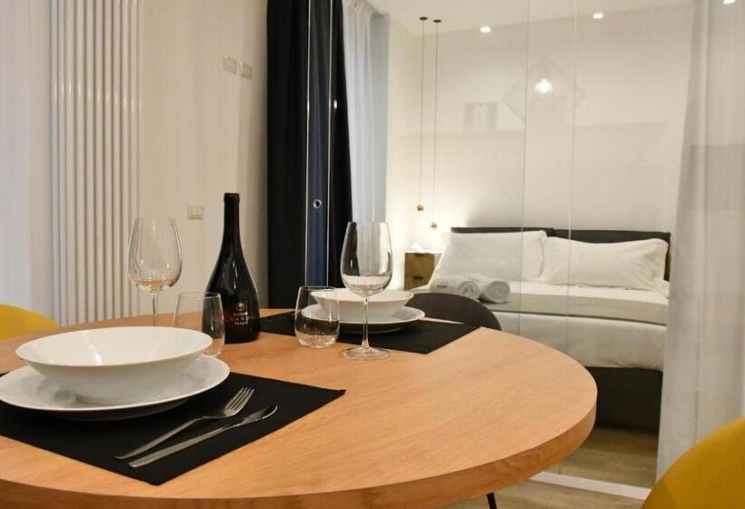 Трехместный Номер Комфорт, Nu House Rooms & Apartments