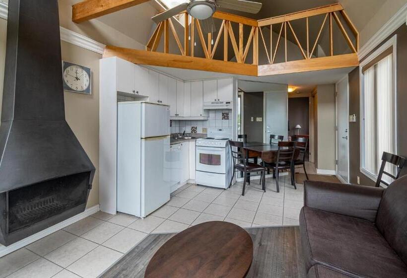 １ベッドルームアパートメント, Condo Climatisé Près Du Mont Sainte Anne Avec Parc Aquatique, Piscine, Spa, Gym, Arcades Et Billard