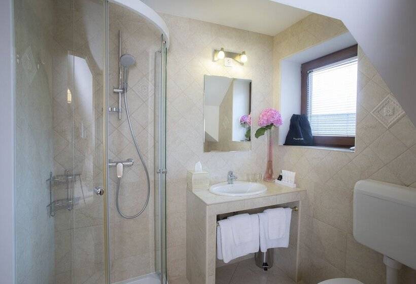 اتاق راحتی, House Klasika   Adults Only