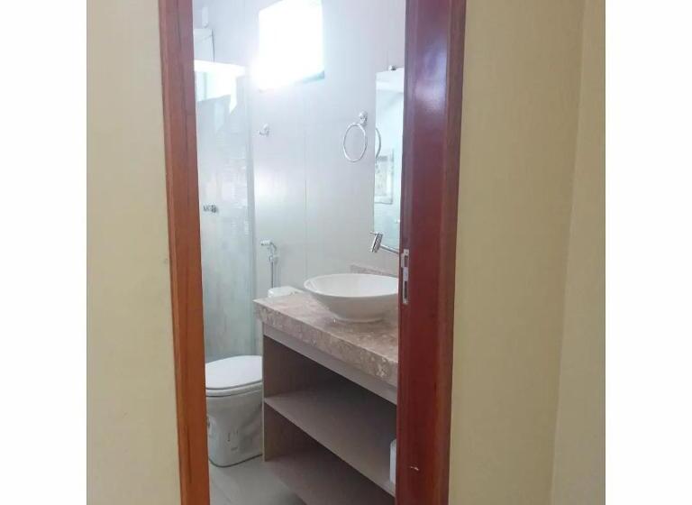 Quarto Quádruplo Estandar, Pousada Barbacoar