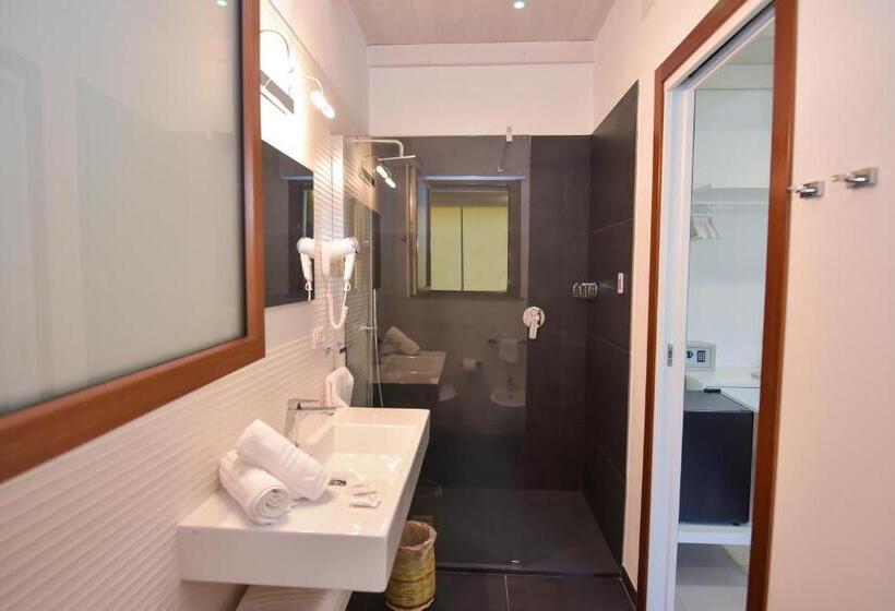 Номер Deluxe с Балконом, Vicocolli Rooms
