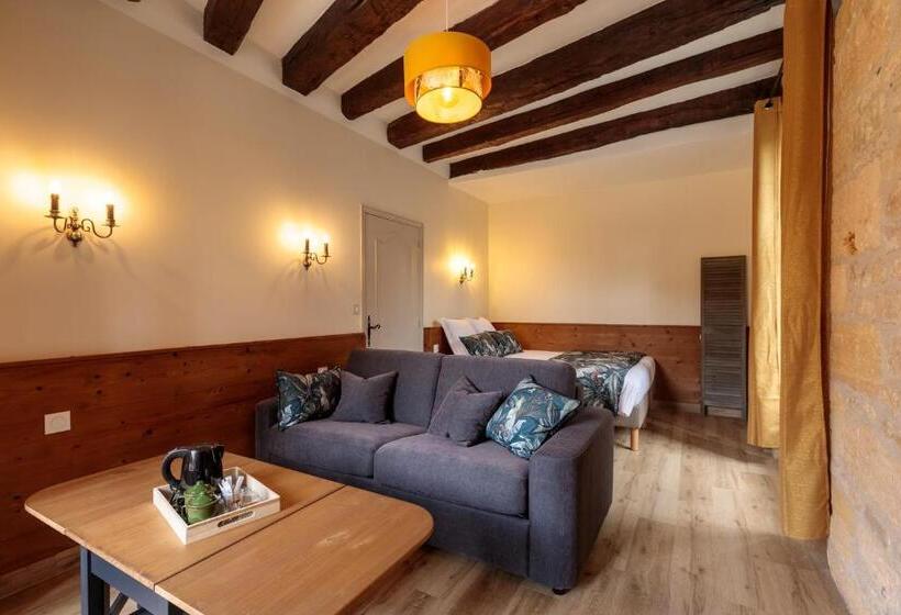 家庭间, Le Lys Dort Sarlat