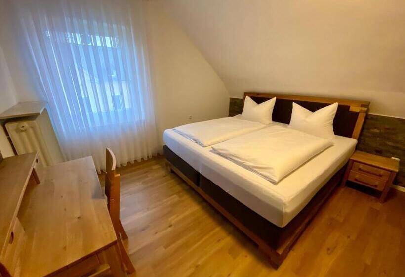 Номер Deluxe, Restaurant Unikat