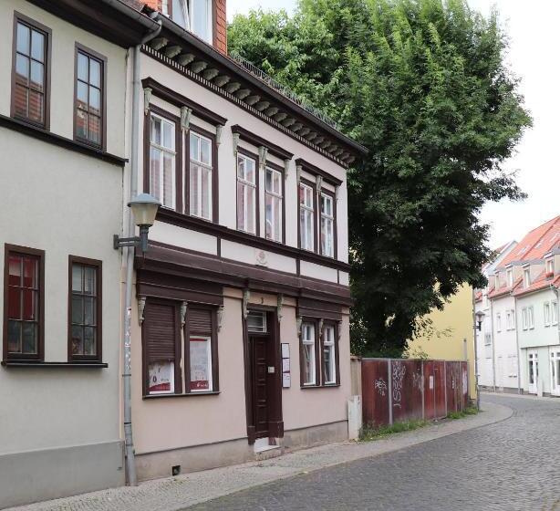 Quarto Estandar, Gästezimmer Zum Rotem Karpfen