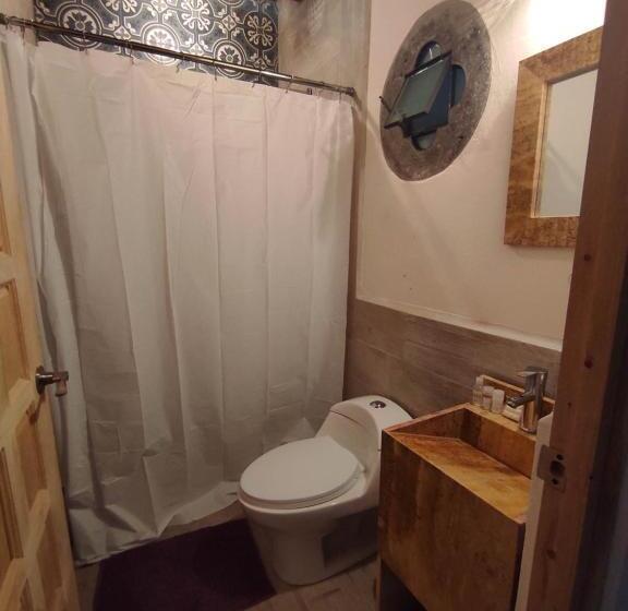 Quarto Estandar com Sacada, Nunõ