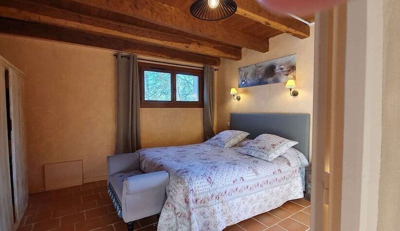 Дом 2 Спальни, Domaine Du Cardou