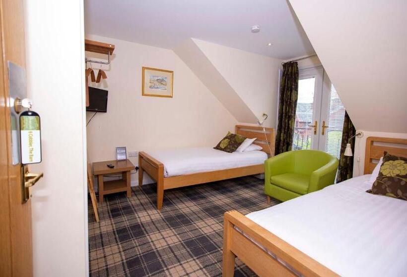 Номер Стандарт с Балконом, Braeside Guest House, Loch Lomond
