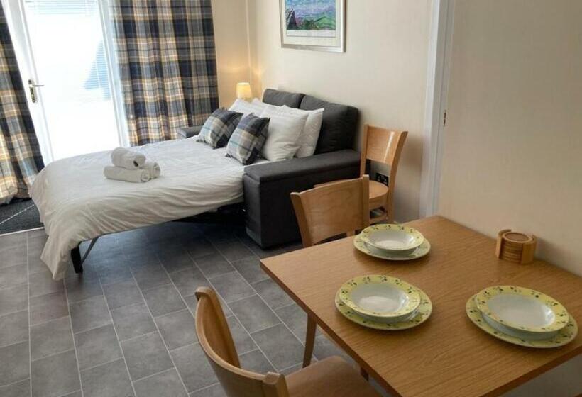 Семейный Номер, Braeside Guest House, Loch Lomond
