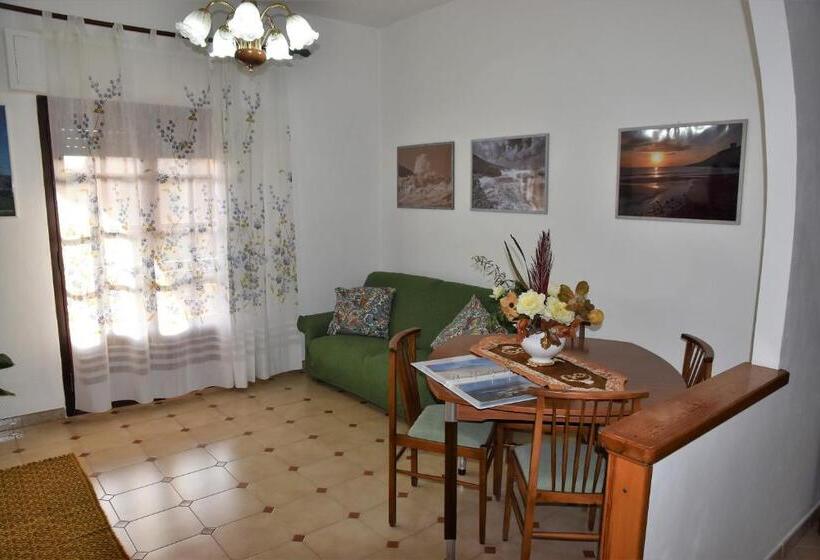Standard room with outdoor bath, Camere O Appartamento Intero In Locazione In Pittinuri