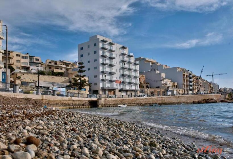 اتاق لوکس با بالکن و چشم‌انداز دریا, Seaview Stays