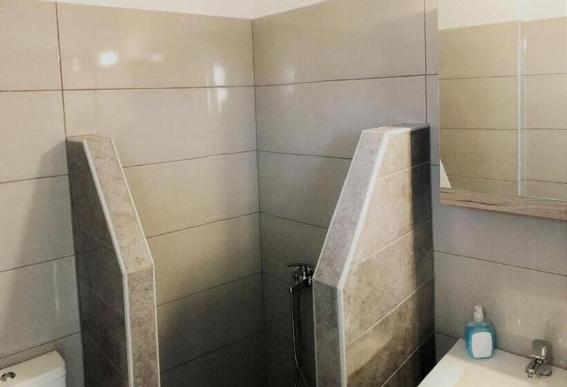 스탠다드 트리플 룸, Villa Agas