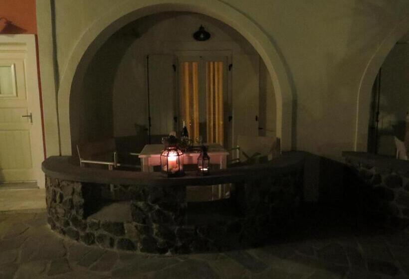 Четырехместный Номер Стандарт, Villa Manos