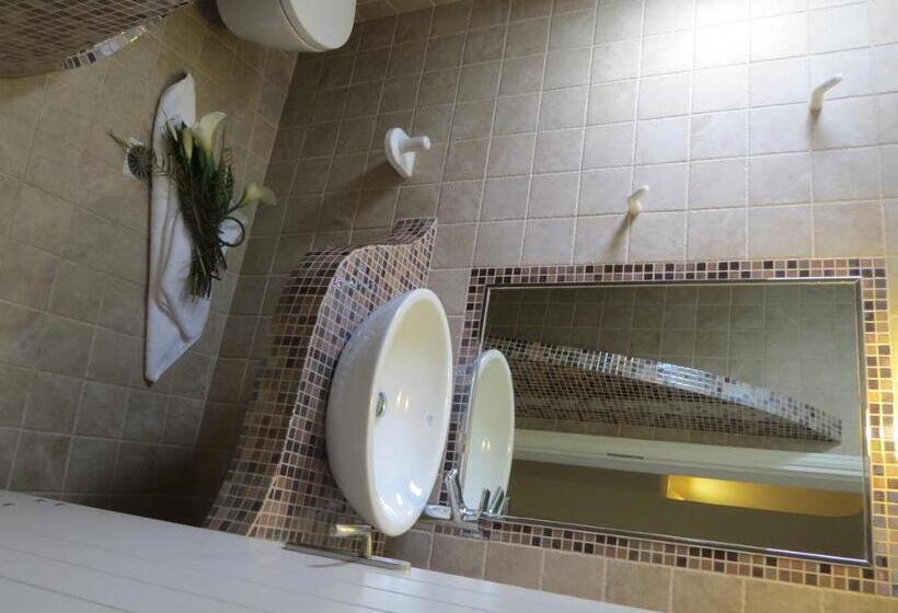 Четырехместный Номер Superior, Villa Manos
