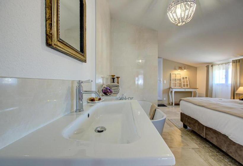 Полулюкс, Domaine Le Courti   Adult Only
