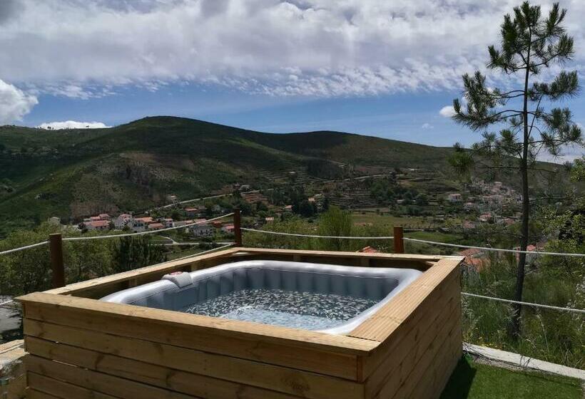 سوئیت با وان آب گرم, Unhais Valley   Country House