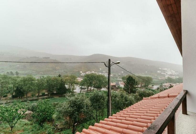 غرفة قياسية مزوَّدة بشُرفة, Unhais Valley   Country House