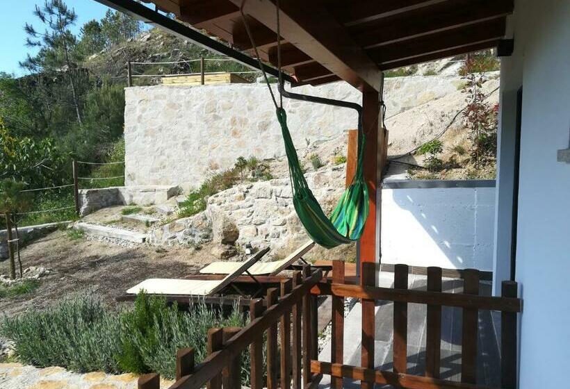 سوییت خانوادگی, Unhais Valley   Country House
