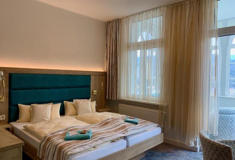 Номер Deluxe с Балконом, Villa Frieden Hotel & Seminarhaus
