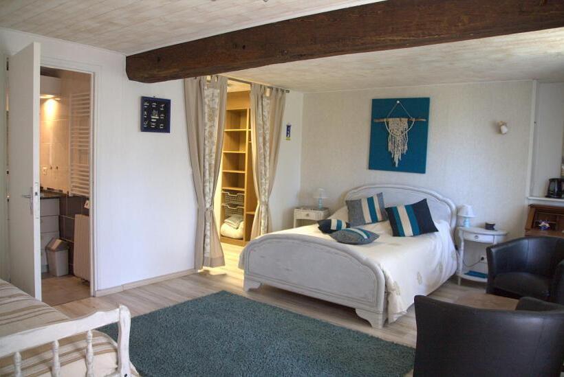 Family Suite, Chambre D Hote La Roussiere