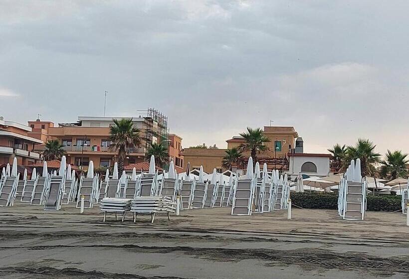 اتاق استاندارد سه نفره, Annadia Sweet Home B&b