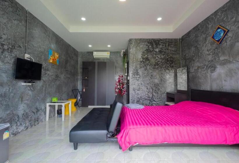 Номер Стандарт с Балконом, Feel Like Home แบบบ้านบ้าน