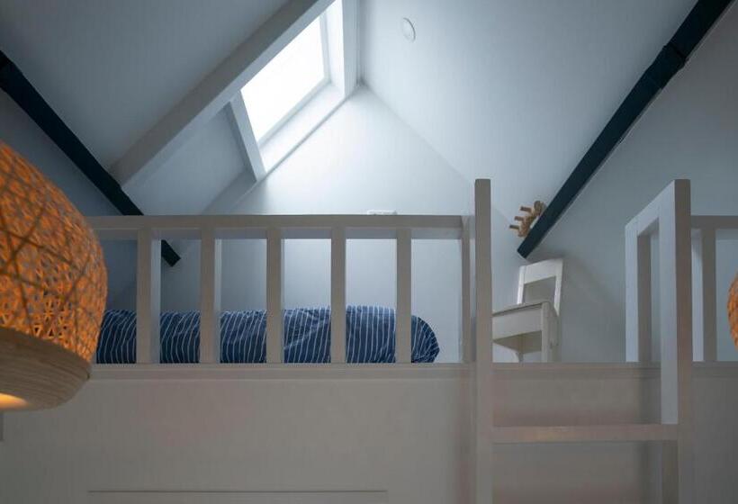 家庭间, B&b Mir Lo In Mierlo Adults Only