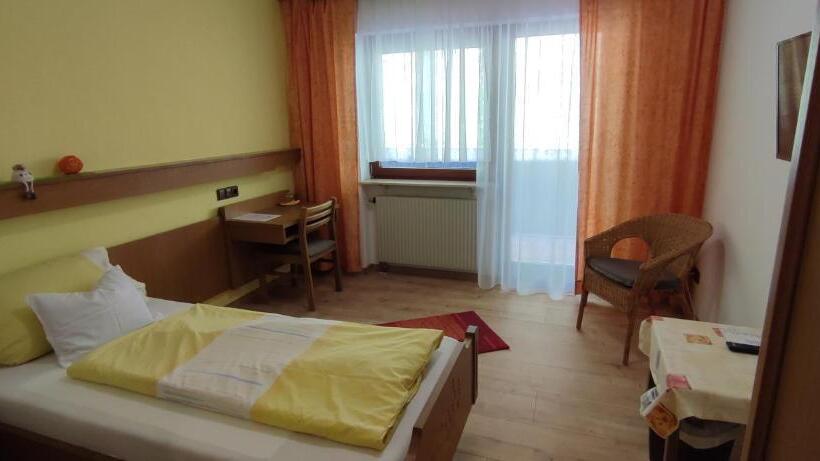 스탠다드 싱글 룸, Landgasthof Heldenberg
