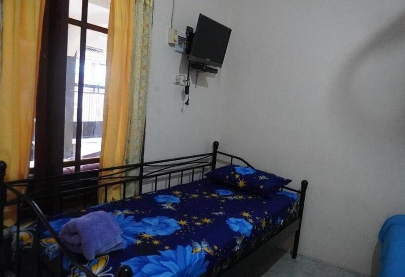Quarto Estandar, Nadyah Syariah Homestay