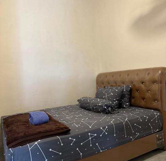 Номер Стандарт, Nadyah Syariah Homestay