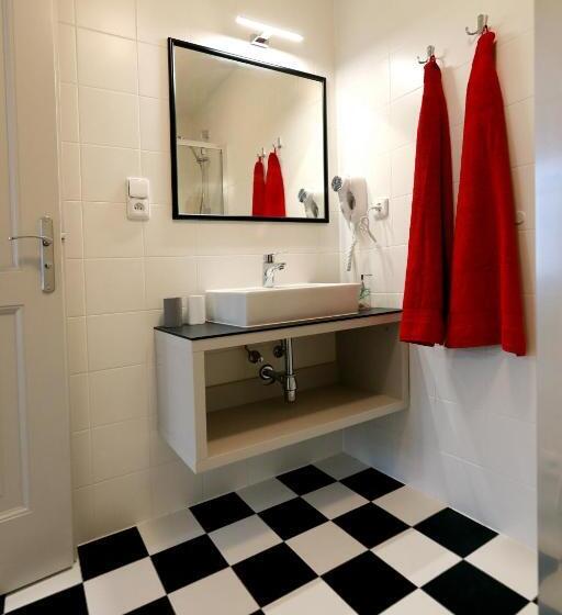 آپارتمان 2 خوابه, Apartmány Adam