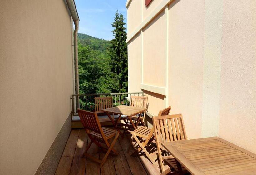 سوییت خانوادگی, Apartmány Adam