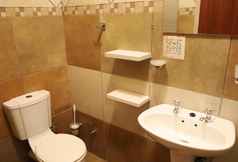 Номер Стандарт, The Oak Potch Guesthouse