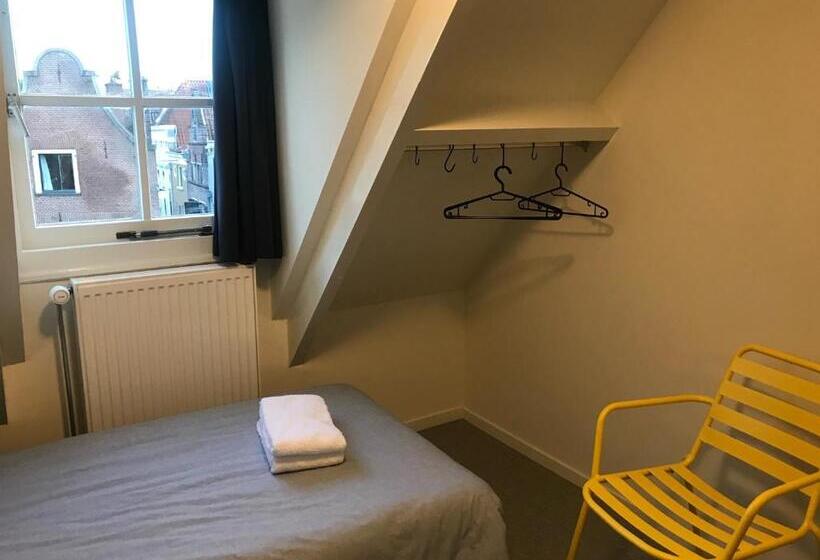 اتاق استاندارد یک نفره, Kleinschalig Hostel In Deventer, Hartje Stad, Aan De Ijssel