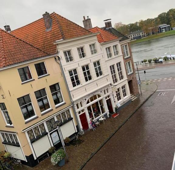 Номер Стандарт, Kleinschalig Hostel In Deventer, Hartje Stad, Aan De Ijssel