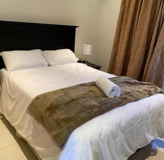 Номер Стандарт, Hush Guest House