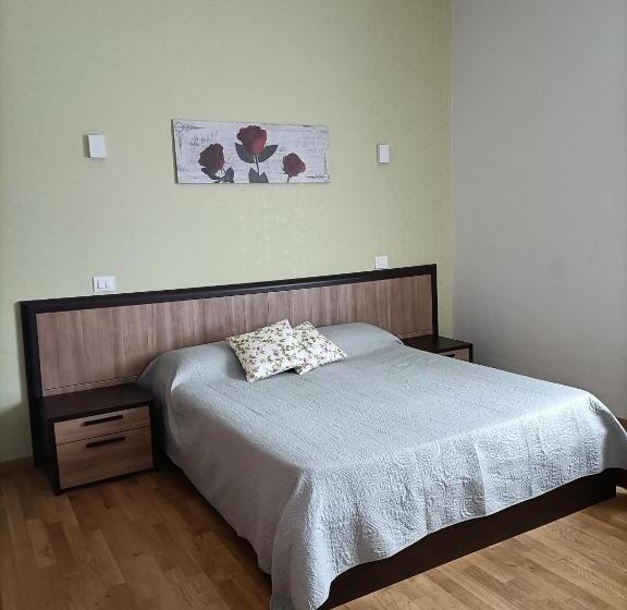 Номер Стандарт Вид на Сад, Agriturismo Macchia Dei Briganti   B&b