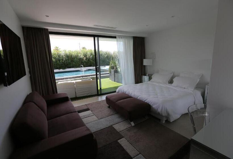 Quarto Estandar Vista Piscina, Villa Miami